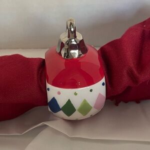 Ornament Napkin Holders with Napkins included